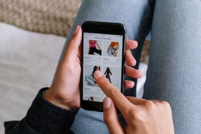 Gen Z Kota Jayawijaya Catat Peningkatan Jumlah Transaksi Online Tertinggi di 2022