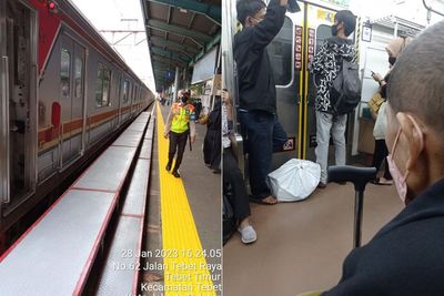 KAI Pasang Tangga di Stasiun Tebet usai Penumpang Lansia Jatuh karena Peron Rendah