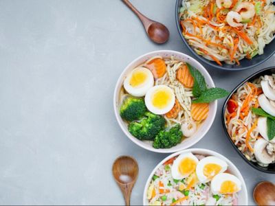 8 Makanan yang Baik untuk Detoksifikasi Ginjal Secara Alami, Apa Saja Ya?