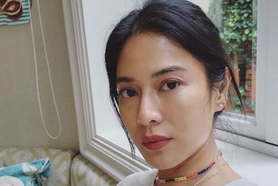 Dian Sastro Selfie Angle Kiri dan Rambut Dijepit, Netizen: Barometer Cantik Indonesia