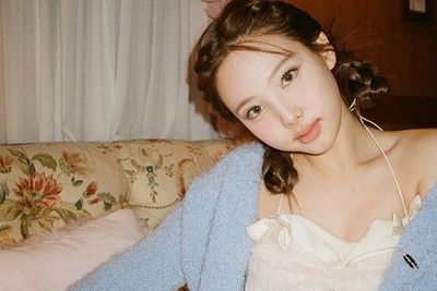 Tampil Canggih di Atas Panggung, Nayeon TWICE Resmi Ditunjuk Jadi Model Brand Kosmetik