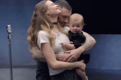 Congrats! Adam Levine dan Behati Prinsloo Dikaruniai Anak Ketiga