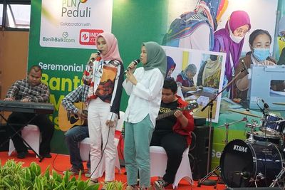 Acara Seremoni Penutupan Program Bantuan BenihBaik dan PLN Peduli Berlangsung Meriah