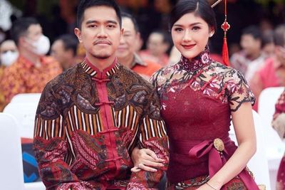 Anggunnya Erina Gudono Berkebaya Merah saat Perayaan Imlek Nasional 2023: Mulan Versi Jawa