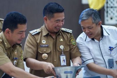 Pemkot Banjarmasin Komitmen Lakukan Pengawasan Timbangan Pedagang, Resmikan Pelayanan Tera