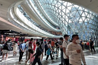 China Yakin Pandemi Segera Berakhir Usai Kasus COVID-19 Menurun, Indonesia Kapan?