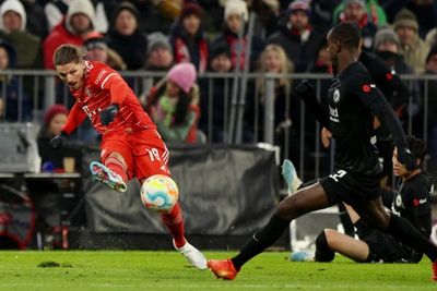 Bukan Pemain Bintang, Marcel Sabitzer Hanya Pembelian Panik MU