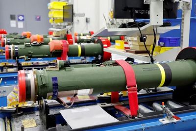 Bantu Ukraina Lawan Rusia, AS Cuma Siapkan Sistem Senjata Paket Hemat