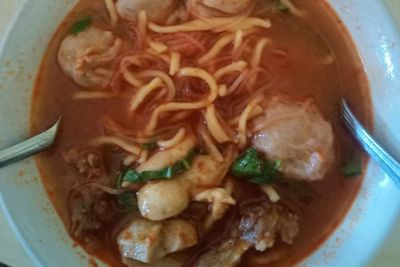 Gokil! Gegara Sambalnya, Warung Bakso Kopang Mas Cipto Raup Omzet Rp8 Juta Sehari
