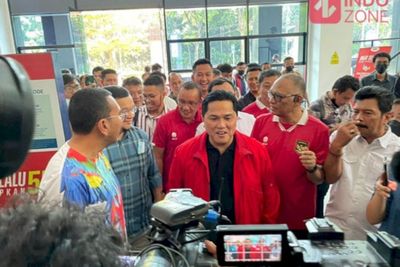 Erick Ajak Suporter hingga Exco Bersih-bersih Sepak Bola Indonesia