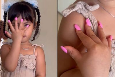 Gemasnya Chava Putri Rachel Vennya Pamer Hasil Nail Art, Kuku Mungilnya Pink-pink Manja