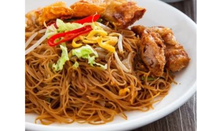 Resep Bihun Goreng Simple buat Sarapan Weekend yang Malas!