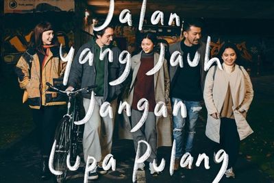Debut Jalan yang Jauh Jangan Lupa Pulang Tembus 120 Ribu Penonton, Ini Sinopsisnya