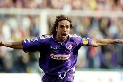 Kisah Batistuta, dari Mesin Gol Argentina hingga Hampir Amputasi Kakinya karena Cedera