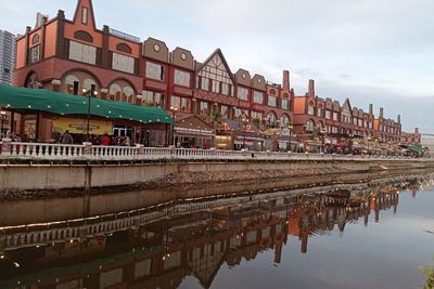 La Riviera PIK 2: Menikmati Suasana ala di Kanal Belanda Enggak Jauh dari Jakarta