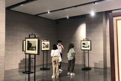 Estetik! Spot Foto di Alun-alun Bawah Tanah Surabaya, Vibesnya Kaya di Singapura