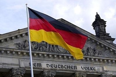3 Culture Shock di Jerman Tapi Lazim di Indonesia: Poligami Dihukum 3 Tahun Penjara