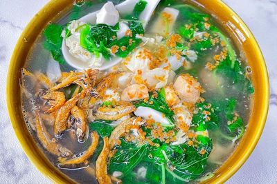 7 Resep Sayur Bayam Bumbu Spesial, Cara Masaknya Simple!