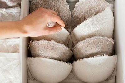 Pakai Bra Kawat Bisa Sebabkan Kanker Payudara, Fakta atau Mitos?