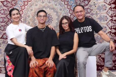 Warganet Julid Iis Dahlia Pergi ke Malaysia saat Devano Dirawat di RS, Suami Pasang Badan