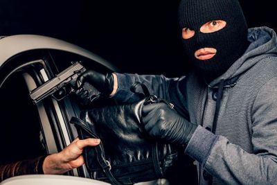 Hanya karena Mengincar Harta, Anggota Densus 88 HS Nekat Bunuh Sopir Taksi Online