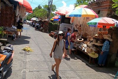 Pasar Seni Ubud Bali Ternyata Punya Rahasia yang Enggak Banyak Orang Tahu, Apa?