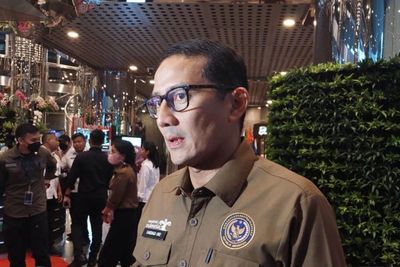 Sering Dikeluhkan Wisatawan, Sandiaga Uno Upayakan Harga Tiket Pesawat Stabil