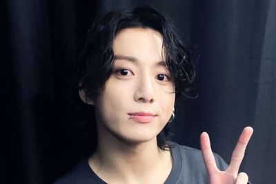 Viral Video Jungkook BTS Iseng Cover Lagu Unholy Sam Smith, Netizen: Candu Banget