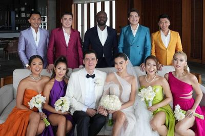 Dresscode Penuh Warna Pernikahan Patricia Gouw Bikin Mata Seger!