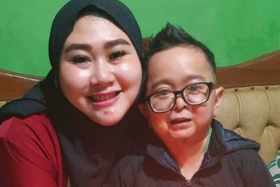 Shelvie Hana Wijaya Resmi Gugat Cerai Daus Mini, Pucat Datangi Pengadilan Agama Depok
