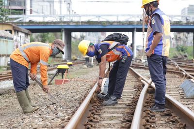 Lindungi Pekerja, KAI Konsisten Terapkan K3 dengan Baik