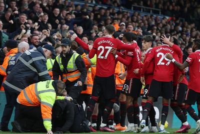 Hasil Liga Inggris Semalam: Duo Manchester Kompak Menang!