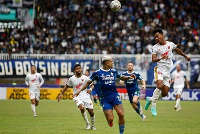 PSM Beri Kekalahan Perdana untuk Luis Milla di Persib Bandung