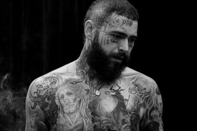 Gara-gara Bertato di Wajah, Rapper Post Malone Ditolak Masuk Bar di Australia