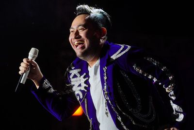 King Nassar Tutup Festival Pasar Musik dengan Goyangan Tanpa Henti, Penonton Auto Lompat!