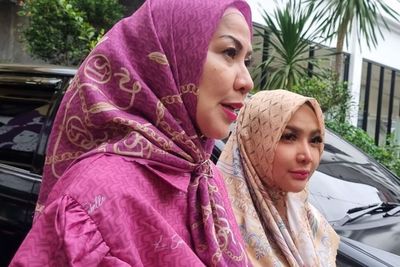 Sama-sama Korban KDRT, Venna Melinda & Roro Fitria Kapok Terbuai Pria Berkedok Agama