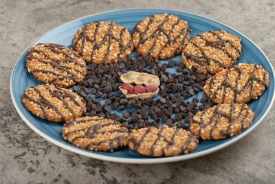Resep Peanut Butter Chocolate Chips, Camilan Kue Kering Cuma 5 Bahan