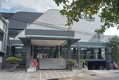Diresmikan oleh JK, Begini Megahnya Masjid Al Fattah Tulungagung Berhias Kiswah Kabah