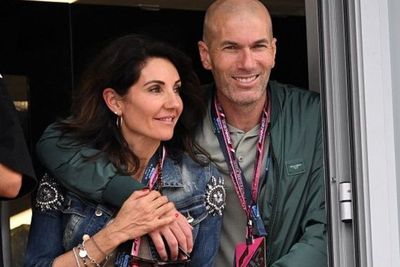 Bukannya kembali Melatih, Zidane Malah Gabung dengan Tim Formula 1