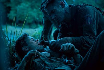 Review Ambush : Perang Dramatis Demi Sebuah Dokumen, Tegang Tapi Alur Cerita Kurang Kuat