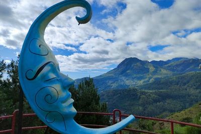Sensasi Ngopi di Puncak Gunung dengan Ketinggian 1.315 mdpl, Bagaimana Rasanya?