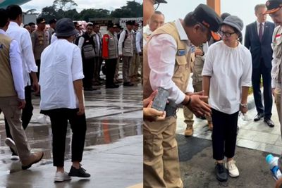 Kece! Menlu Retno Marsudi Pakai Sepatu Beda Warna Hitam Putih, Matching sama Baju-Celana