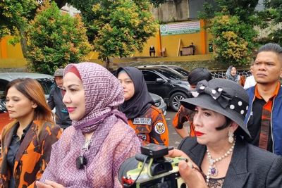 Merasa Rugi Selama Jadi Istri Ferry Irawan, Pihak Venna Melinda Siap Gugat Balik