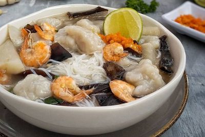 Resep Tekwan Ikan Kuah Kaldu Udang Asli Palembang, Enak Banget!