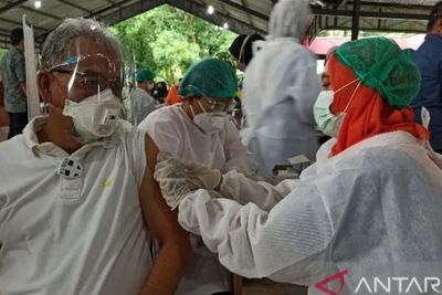 Kembali Naik! Kasus COVID-19 Indonesia Hari Ini Bertambah 215 dan Meninggal 3