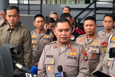 Debt Collector Ancam Polisikan Balik Clara Shinta, Kapolda Metro Tegas Ogah Usut