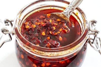 Cara Membuat Chili Oil ala Resto Dimsum, Resepnya Sederhana!