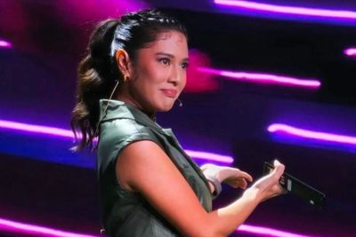 Dian Sastrowardoyo Akui Setia Gunakan Ponsel Samsung Selama 6 Tahun Terakhir: Aku Loyal!
