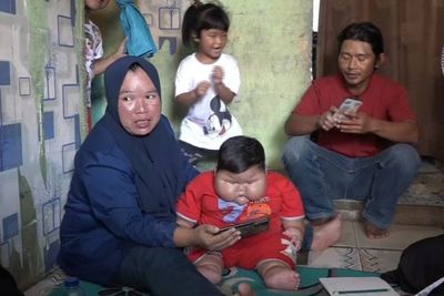 Orangtua Balita Obesitas Sulit Cari Popok Ukuran XXXL, Pemkab Bekasi Gercep Beri Bantuan