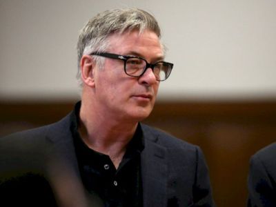 Digugat Lagi, Alec Baldwin Ngaku Tak Bersalah Atas Tuduhan Penembakan Kru Film Di Lokasi Syuting